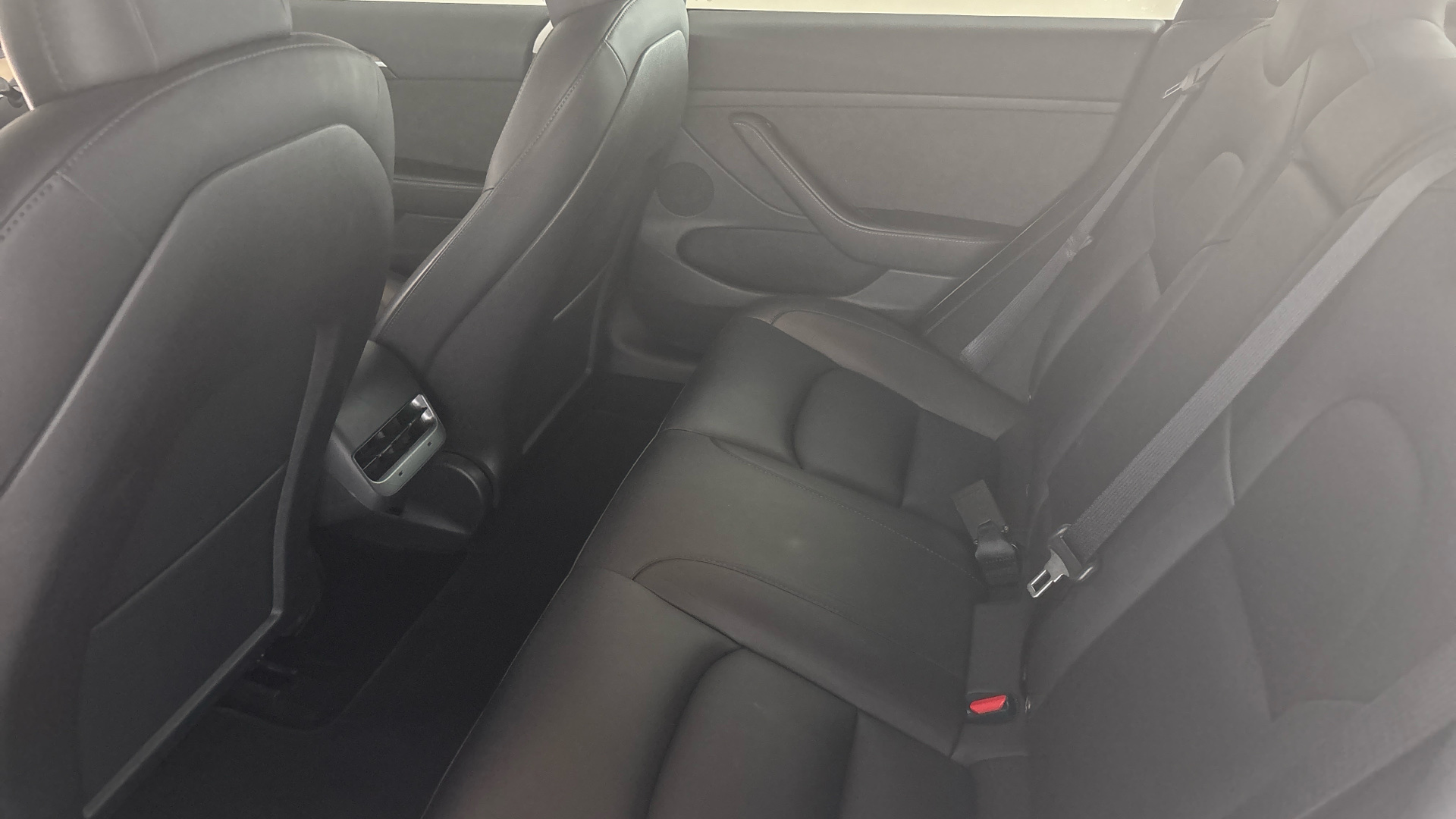 Tesla Model 3 Long Range AWD 4dr Auto