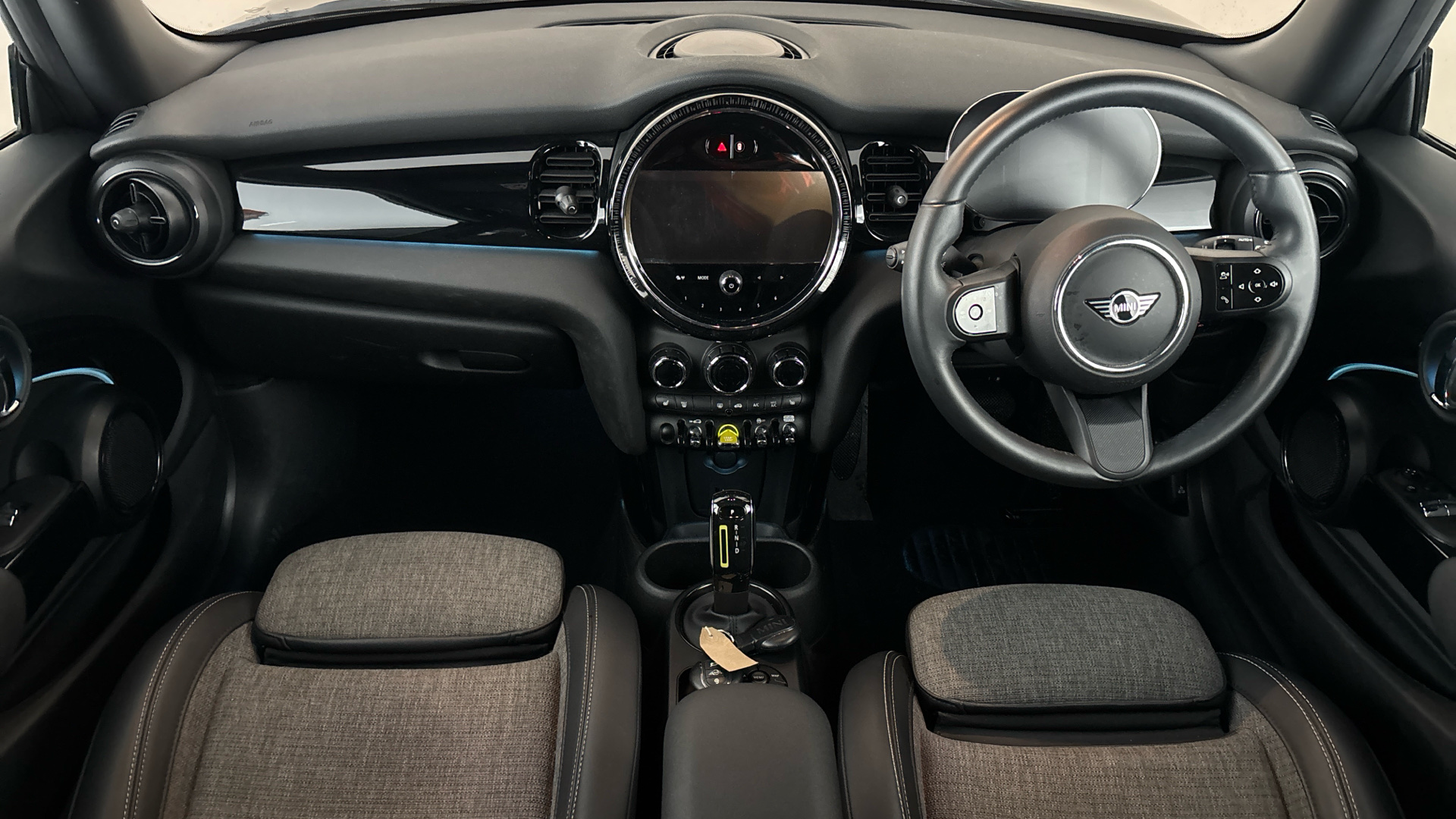 4070356 135kW Cooper S Level 2 33kWh 3dr Auto