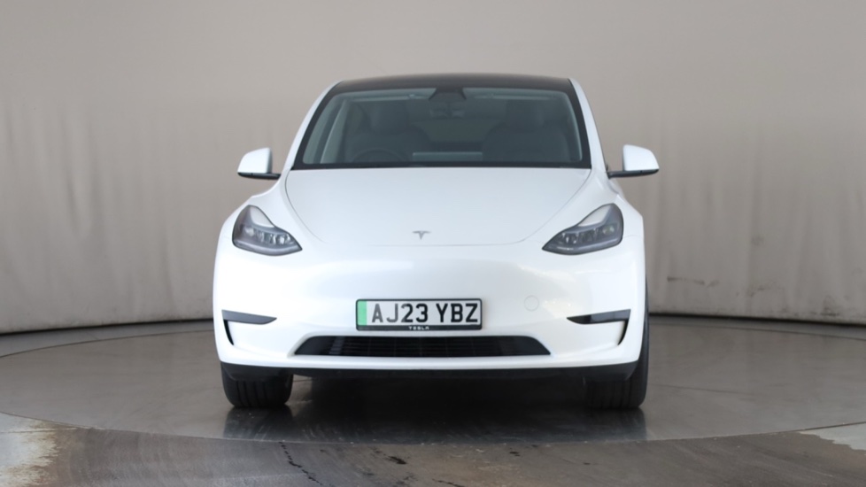 TESLA MODEL Y Image 8