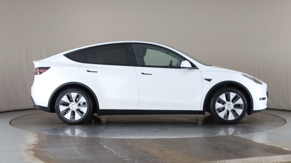 TESLA MODEL Y Image 6