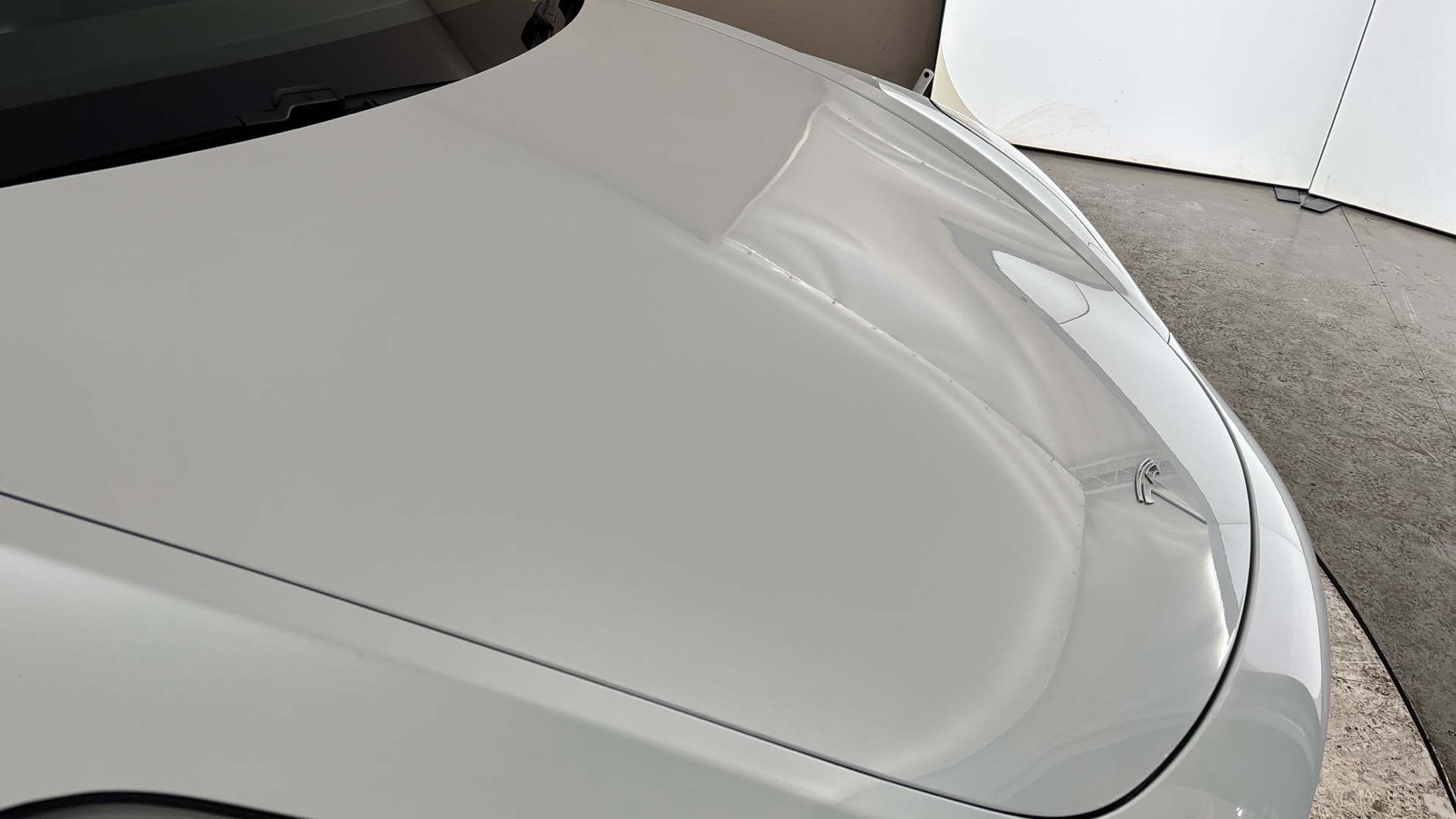 4020915 RWD 4dr Auto