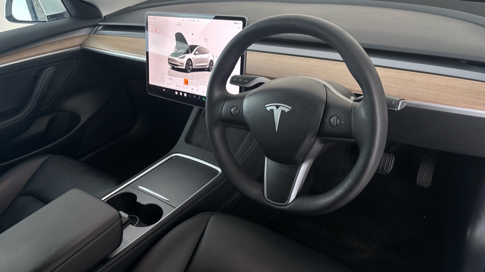 TESLA MODEL 3 SALOON RWD 4dr Auto