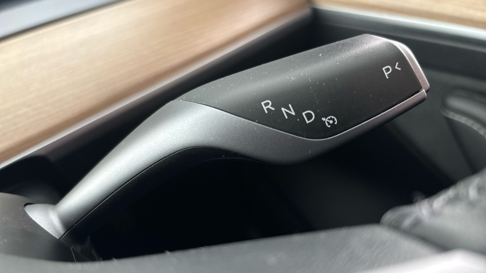 TESLA MODEL 3 SALOON RWD 4dr Auto