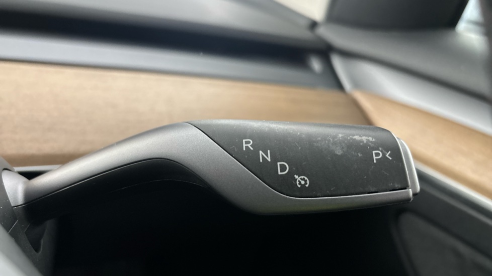 TESLA MODEL 3 cruise control