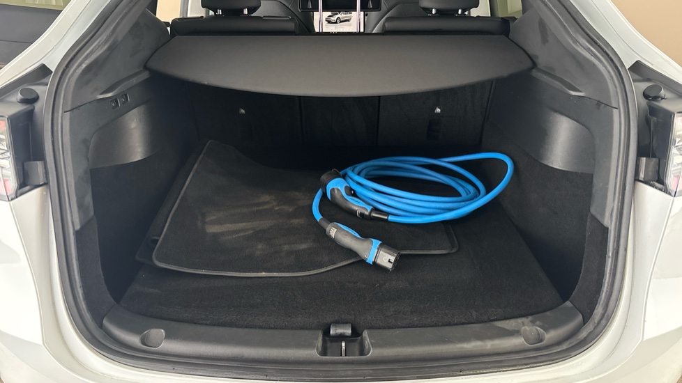TESLA MODEL Y Image 15