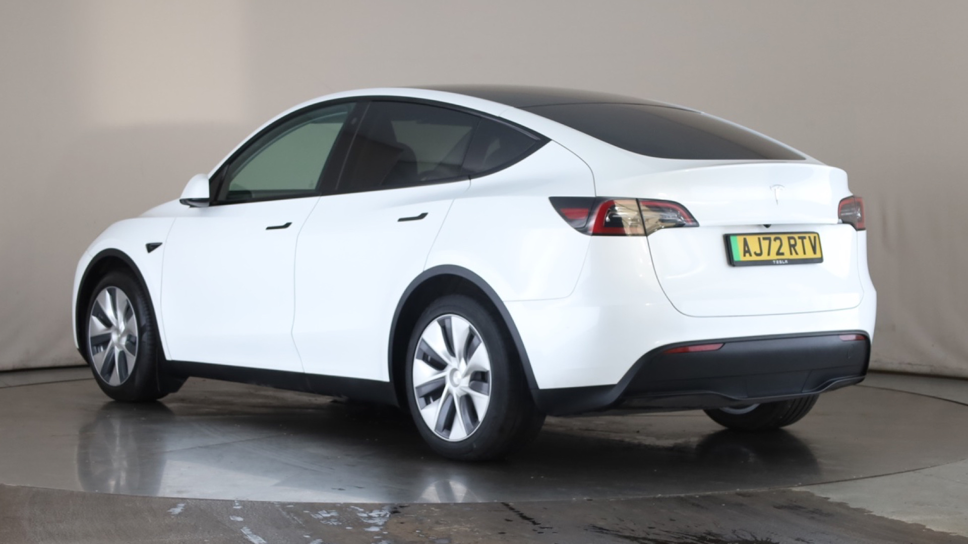 TESLA MODEL Y MODEL Y HATCHBACK RWD 5dr Auto