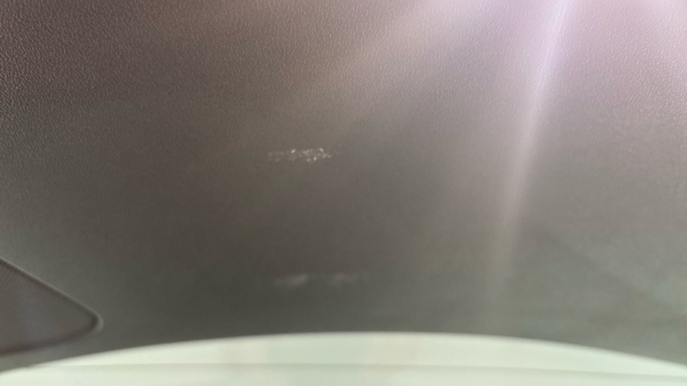 TESLA MODEL Y HATCHBACK RWD 5dr Auto