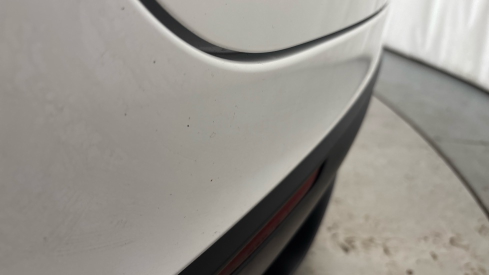 TESLA MODEL Y HATCHBACK RWD 5dr Auto