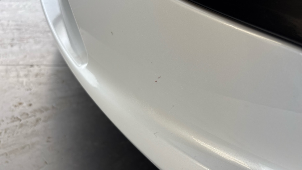 TESLA MODEL Y HATCHBACK RWD 5dr Auto
