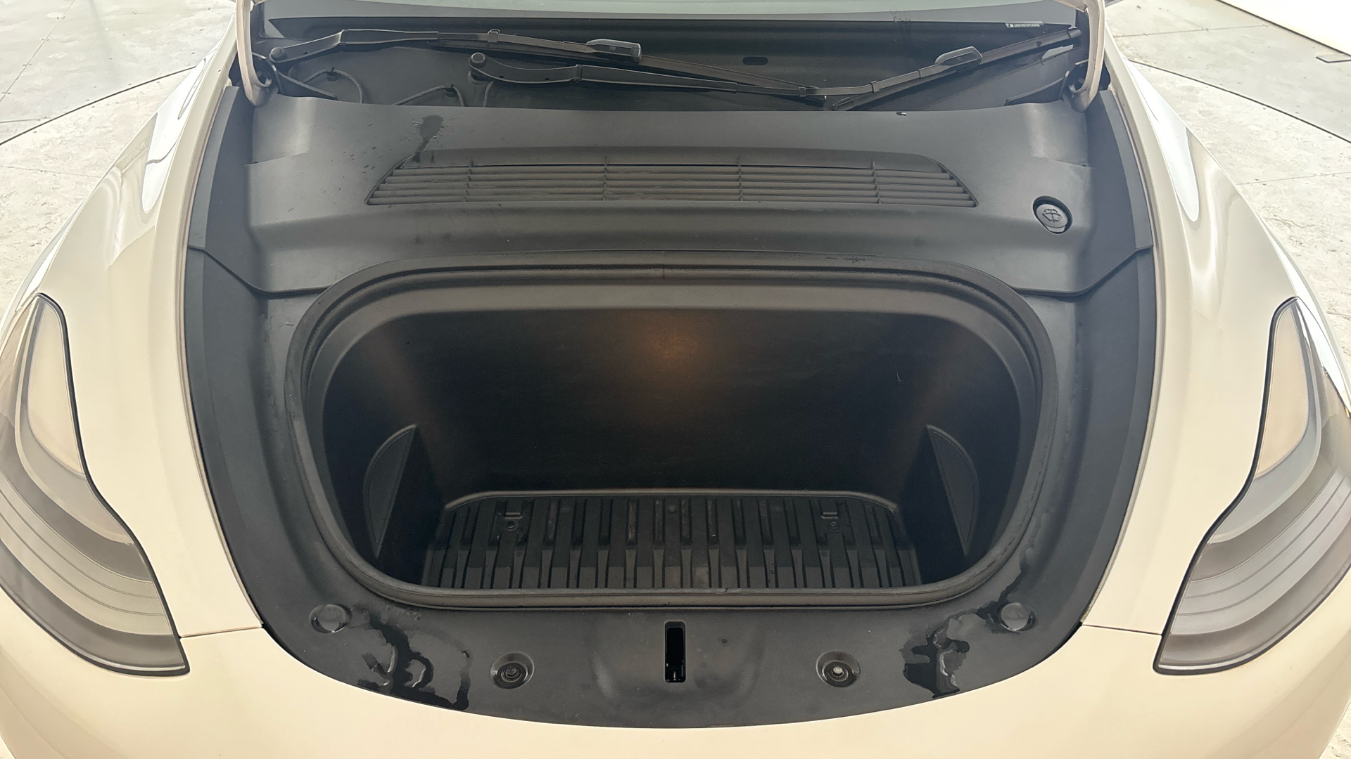 TESLA MODEL Y MODEL Y HATCHBACK RWD 5dr Auto