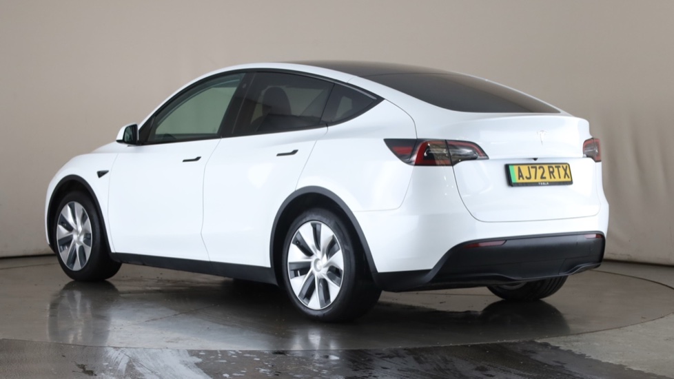 TESLA MODEL Y Image 3