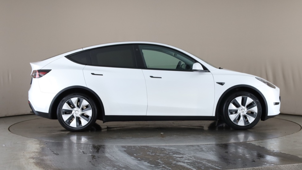 TESLA MODEL Y Image 6