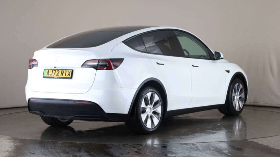 TESLA MODEL Y Image 5