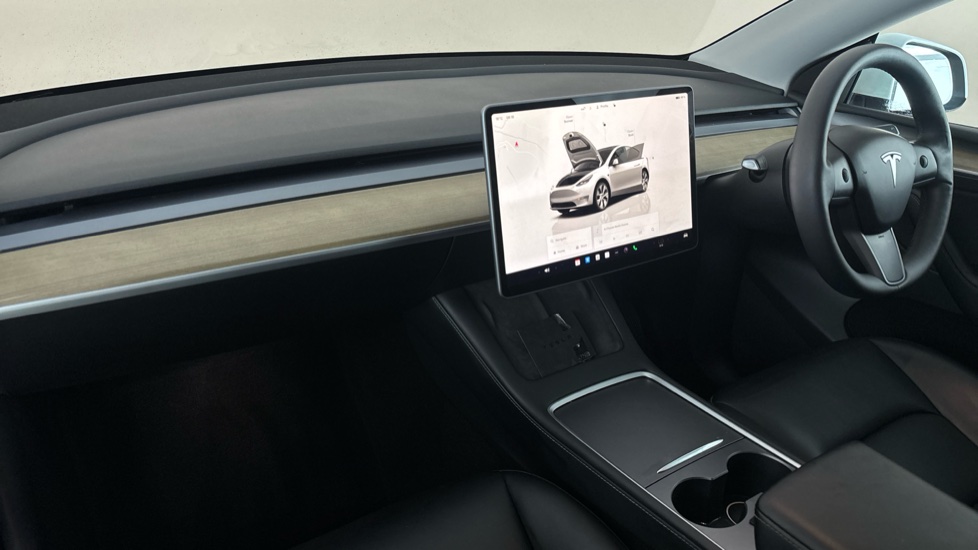 TESLA MODEL Y Image 10