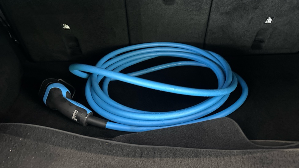 TESLA MODEL Y Image 22