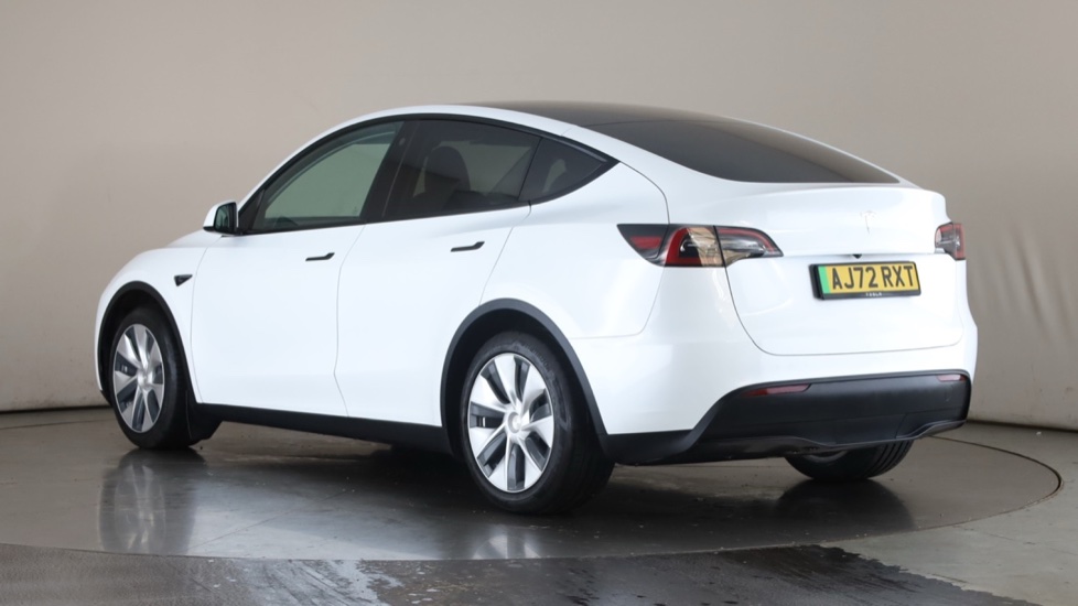 TESLA MODEL Y Image 3