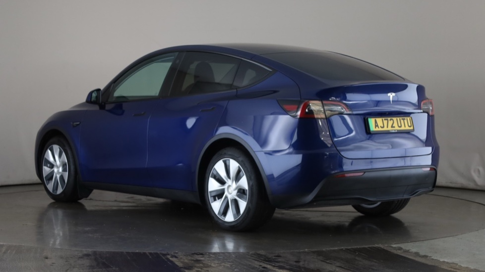 TESLA MODEL Y Image 3