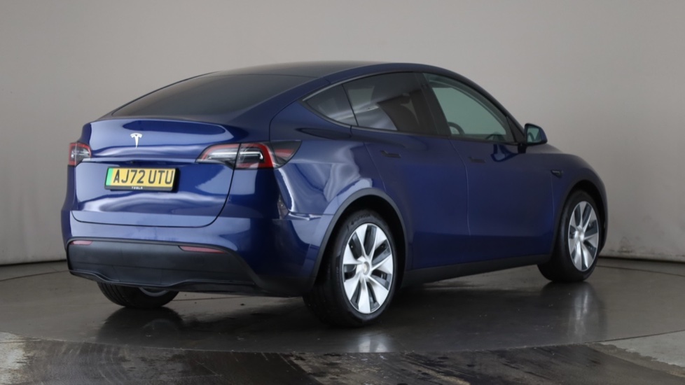 TESLA MODEL Y Image 5