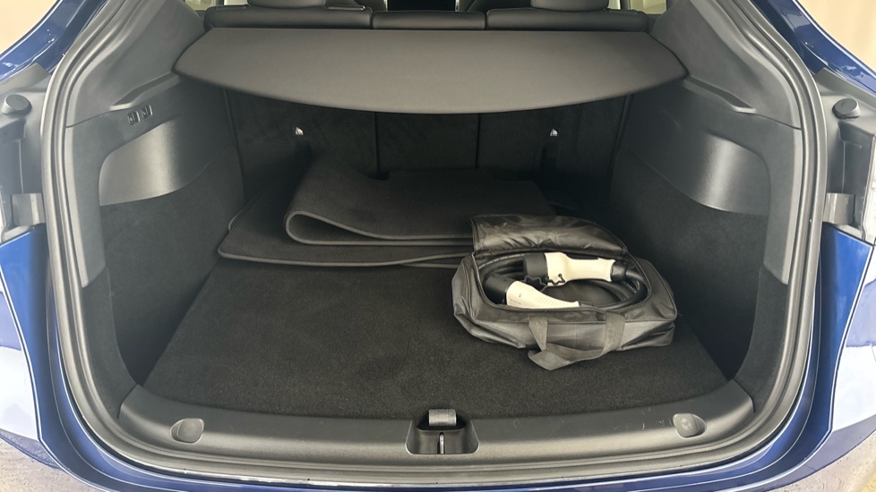 TESLA MODEL Y Image 15