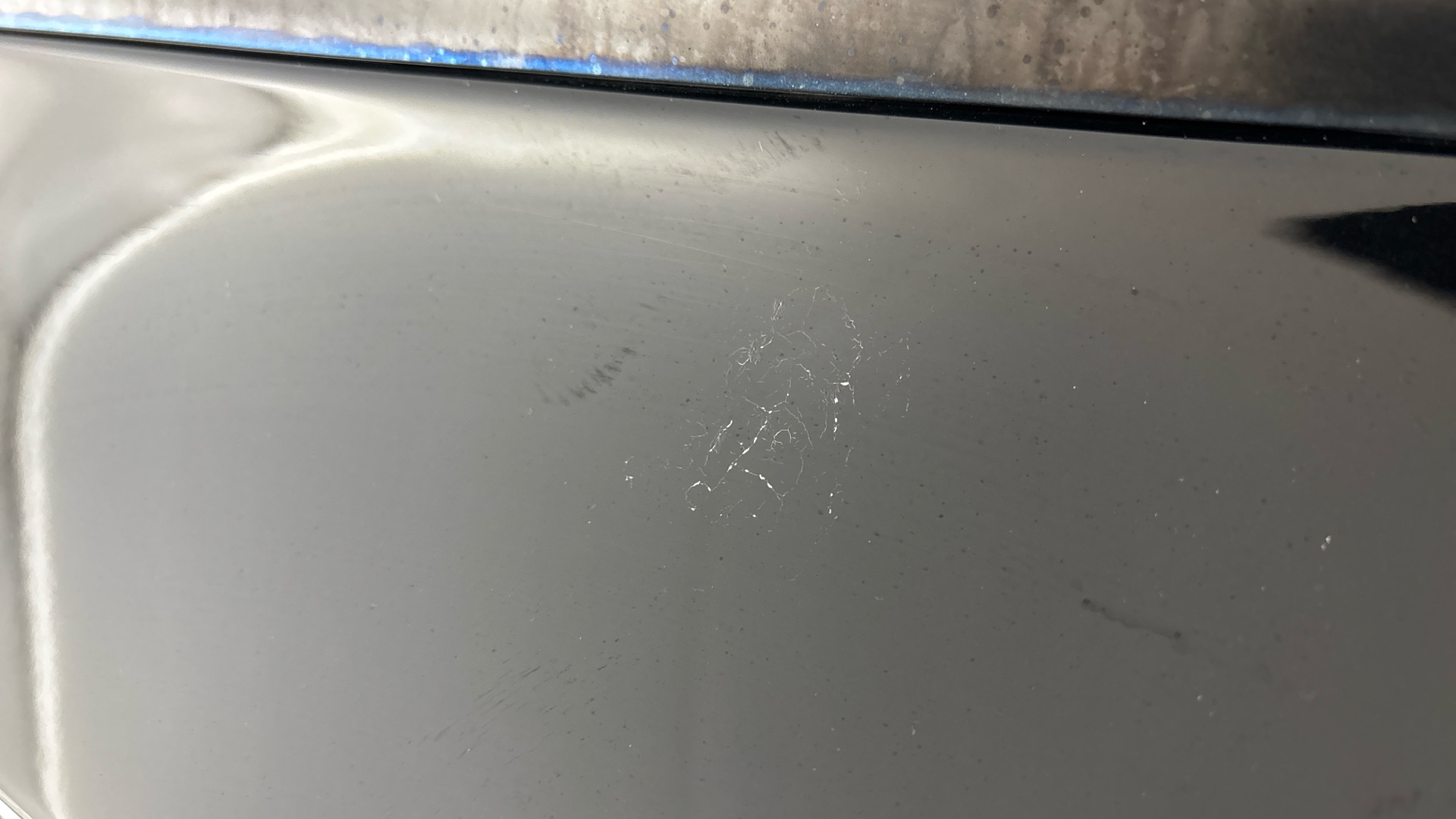 4020801 RWD 5dr Auto