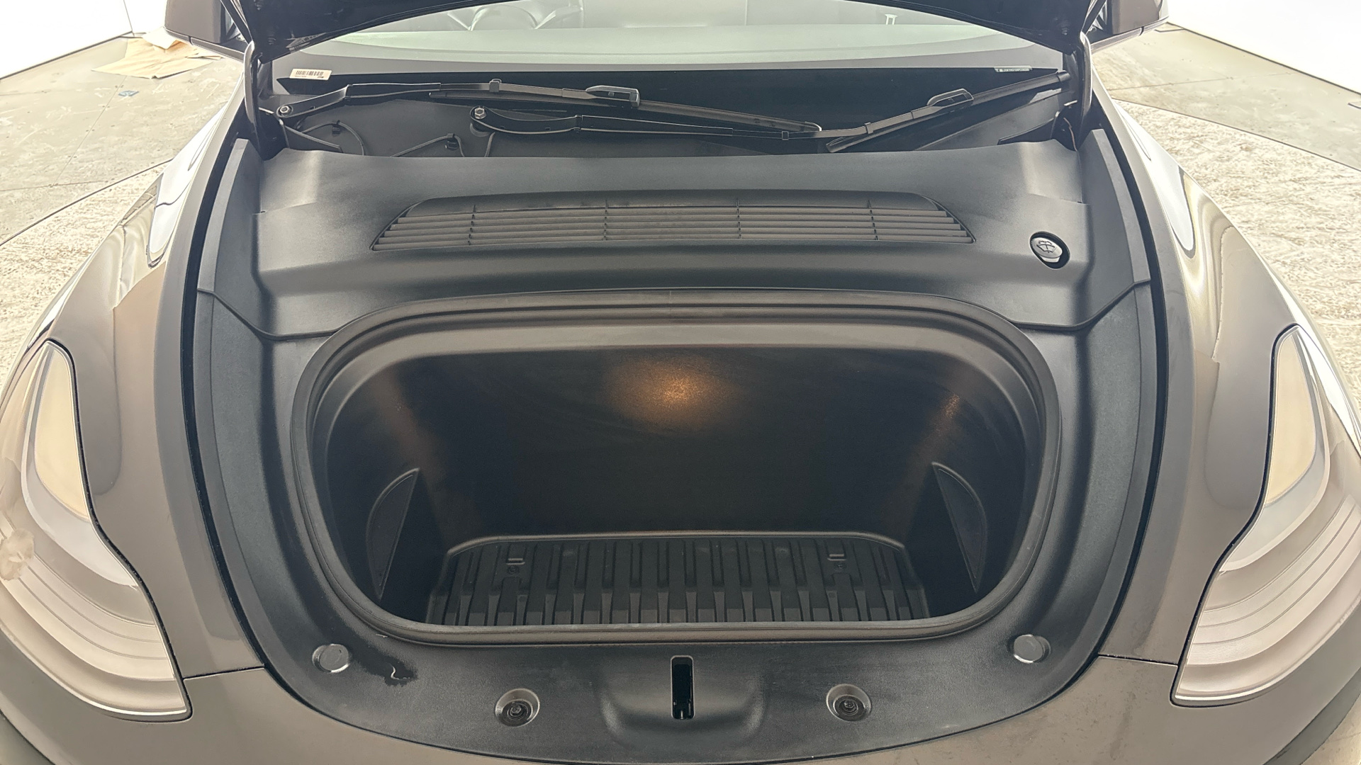 4020801 RWD 5dr Auto