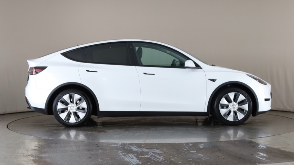 TESLA MODEL Y Image 6