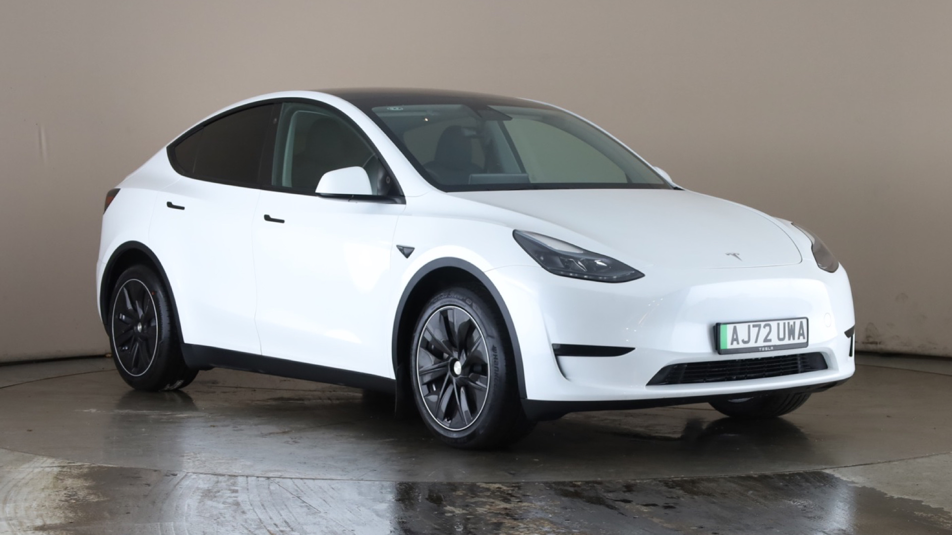 4020850 RWD 5dr Auto