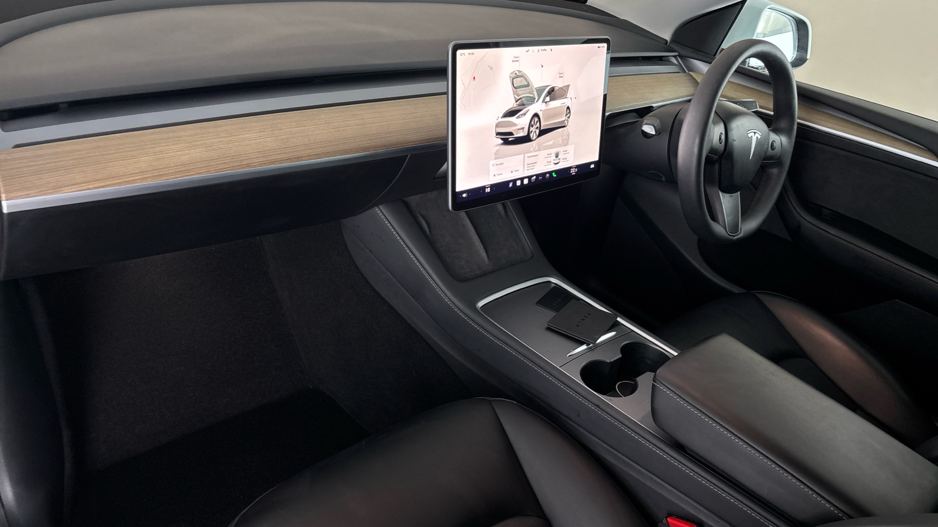 4020850 RWD 5dr Auto