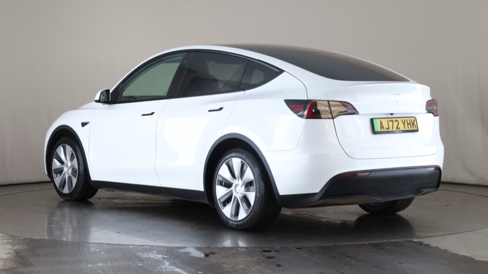TESLA MODEL Y Image 3