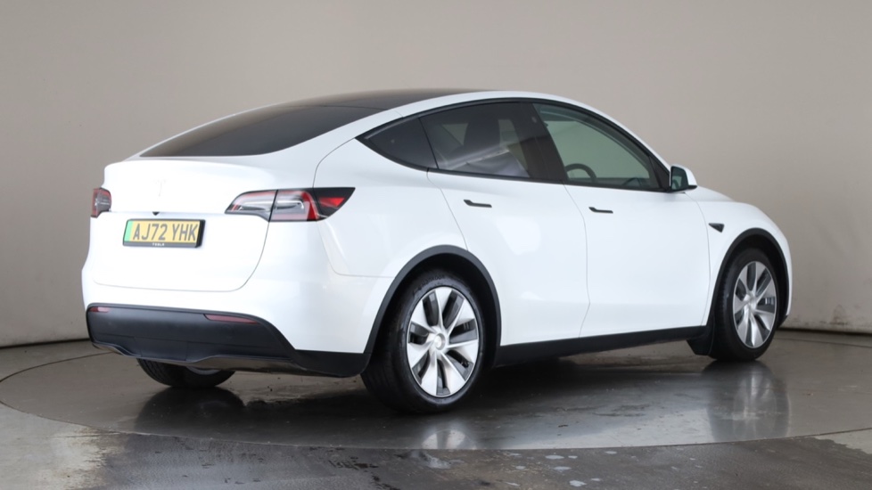 TESLA MODEL Y Image 5
