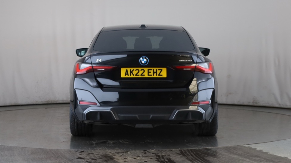 BMW I4 Image 4