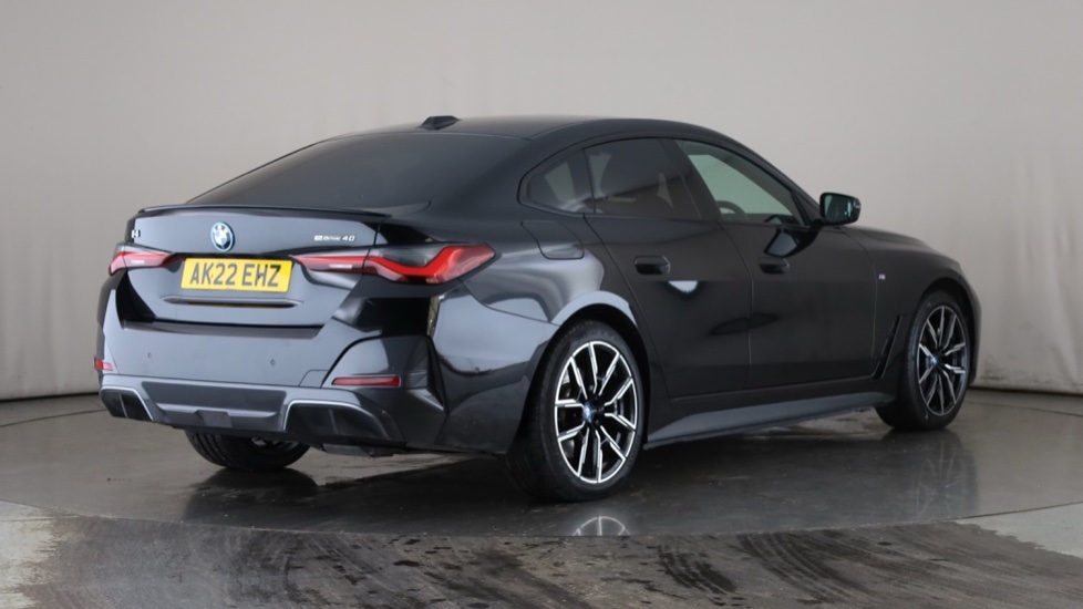 BMW I4 Image 5