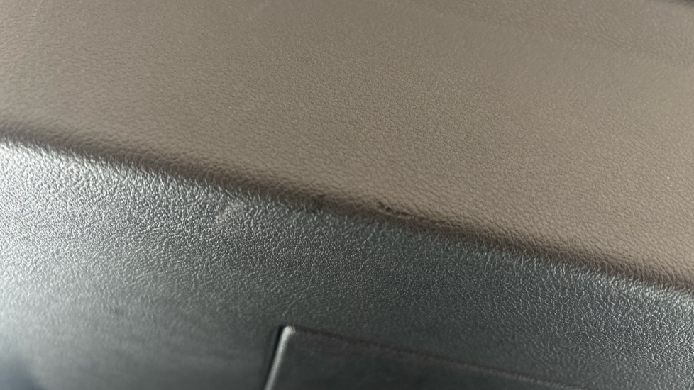 BMW I4 scuff
