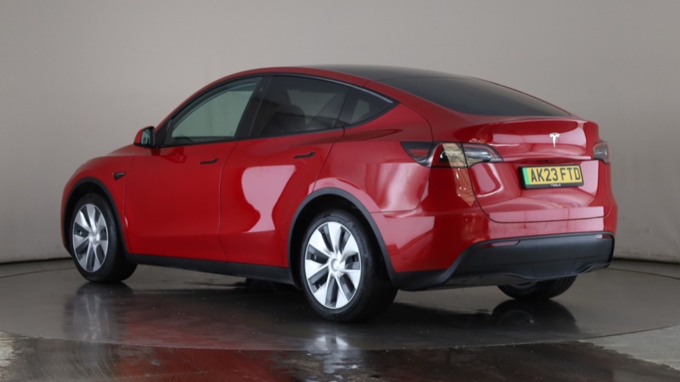 TESLA MODEL Y Image 3