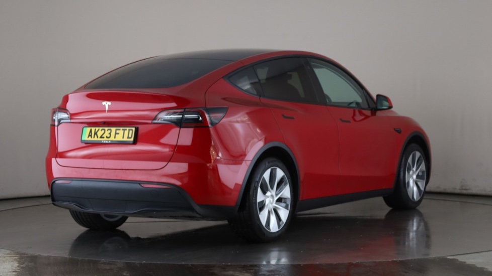 TESLA MODEL Y Image 5