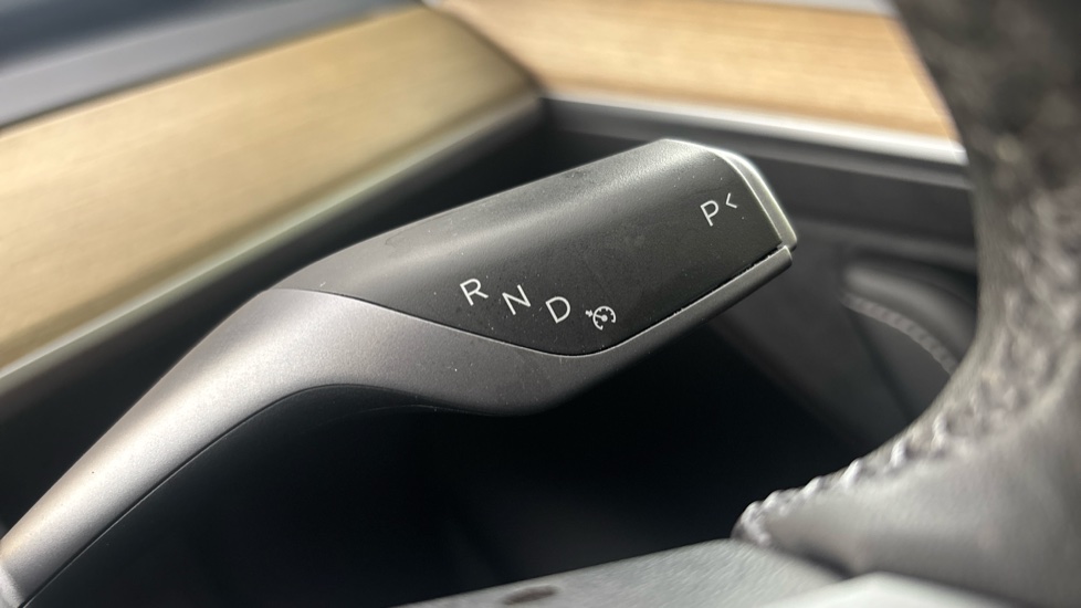 TESLA MODEL Y Cruise control