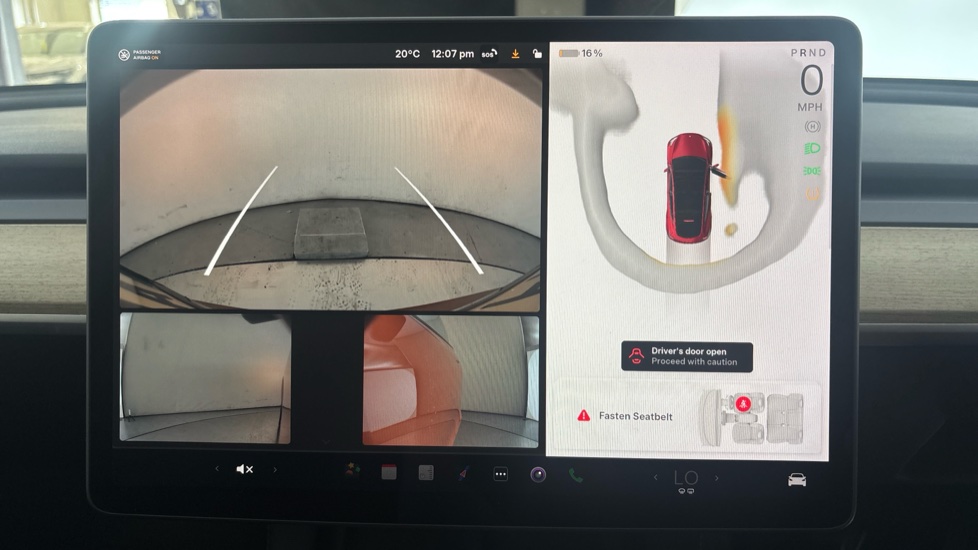 TESLA MODEL Y Reverse camera