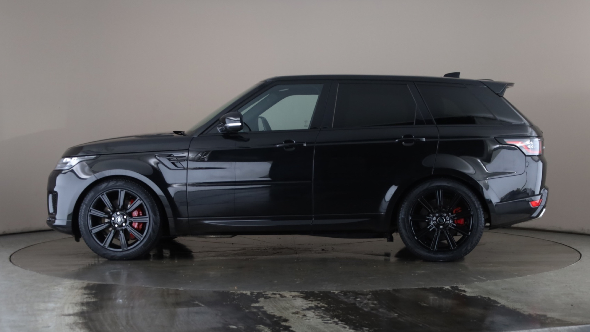 4020695 2.0 P400e HSE Dynamic Black 5dr Auto