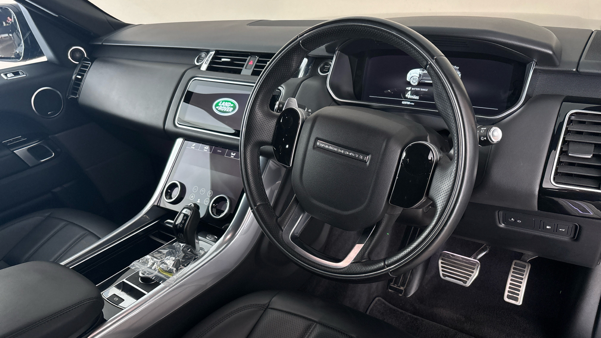 4020695 2.0 P400e HSE Dynamic Black 5dr Auto