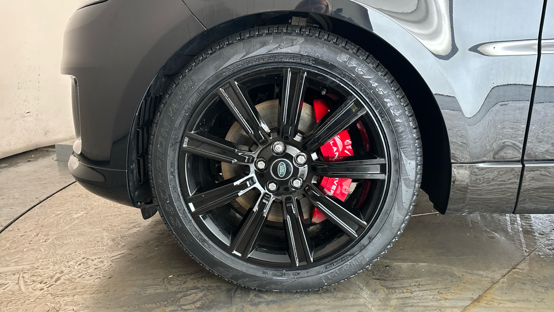 4020695 2.0 P400e HSE Dynamic Black 5dr Auto