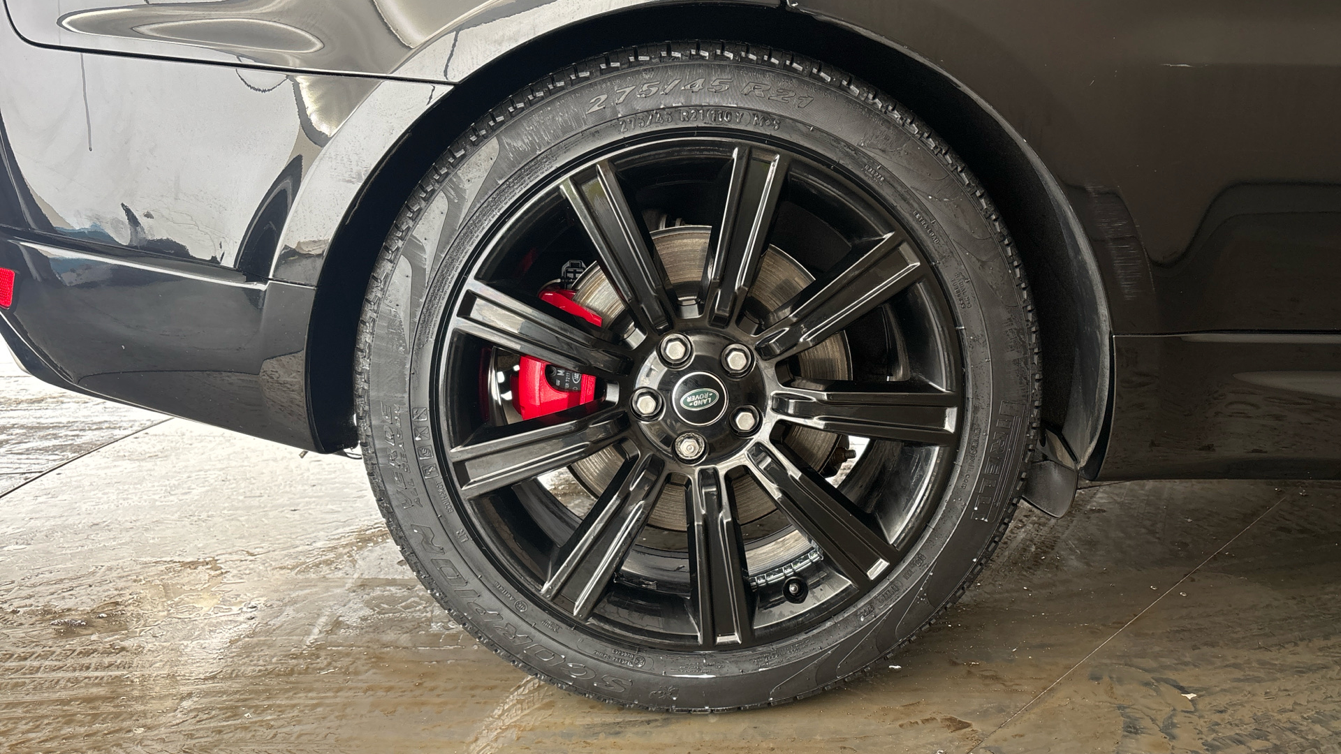 4020695 2.0 P400e HSE Dynamic Black 5dr Auto