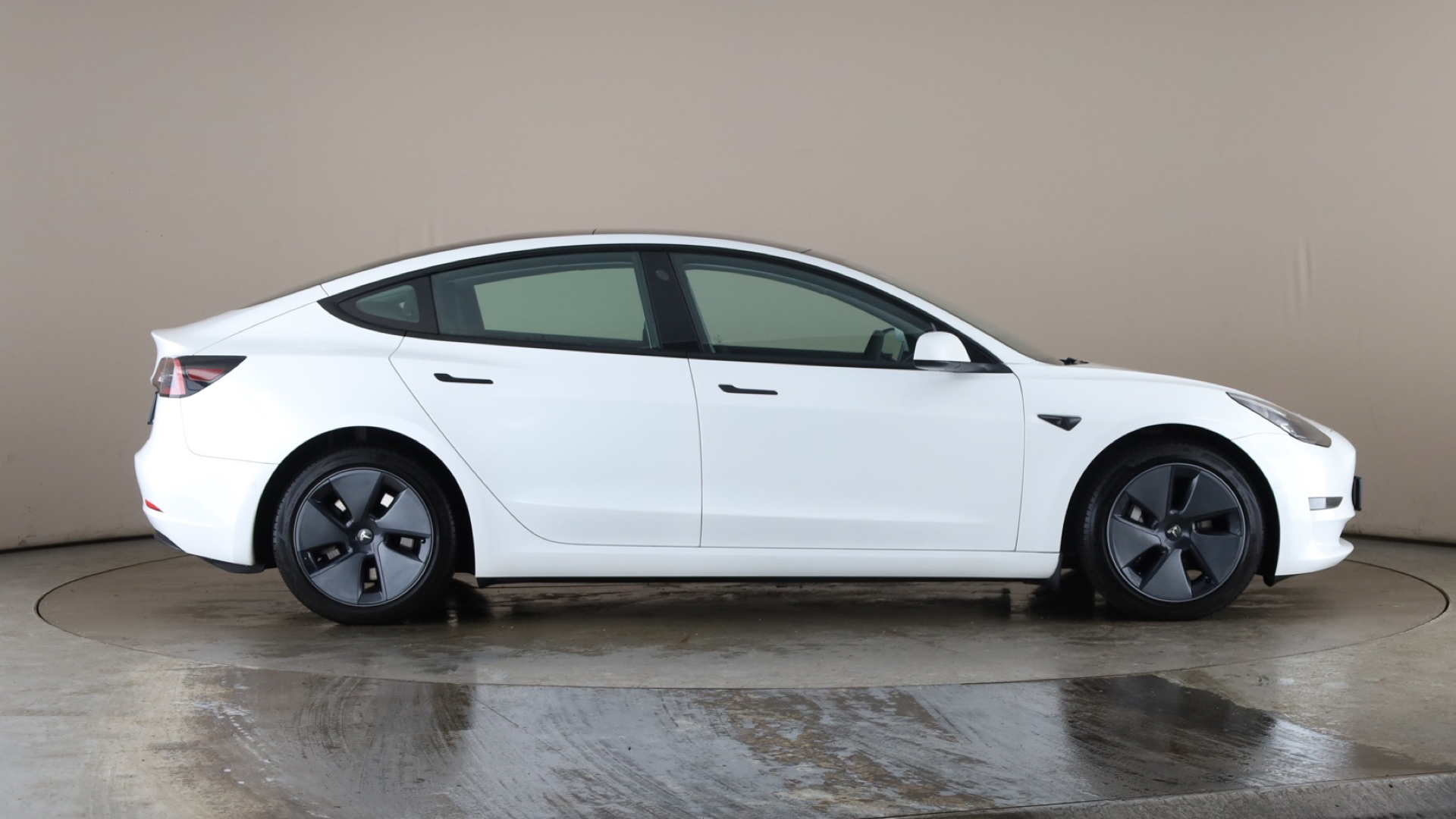 4027778 Long Range AWD 4dr Auto