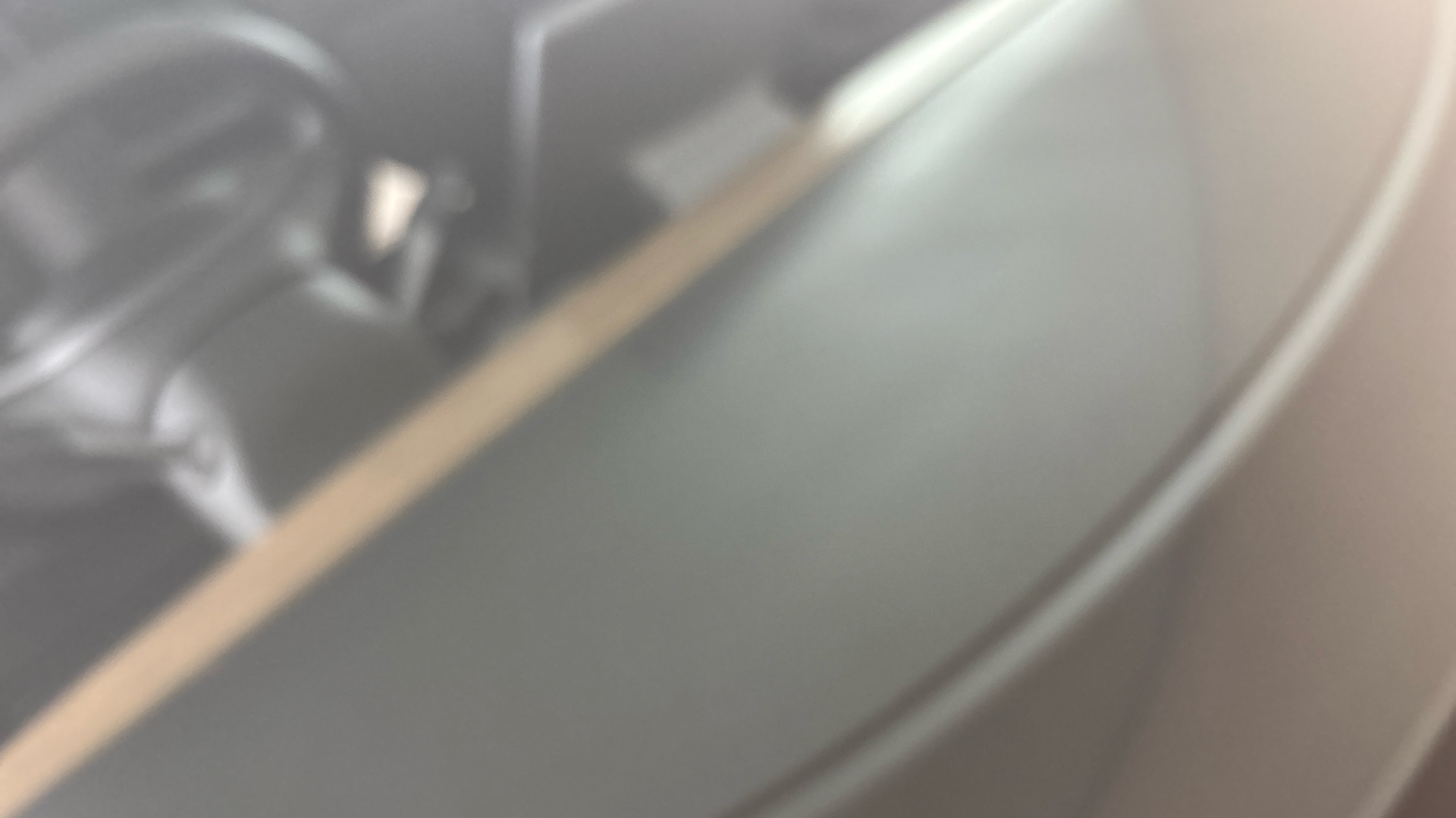 4027778 Long Range AWD 4dr Auto