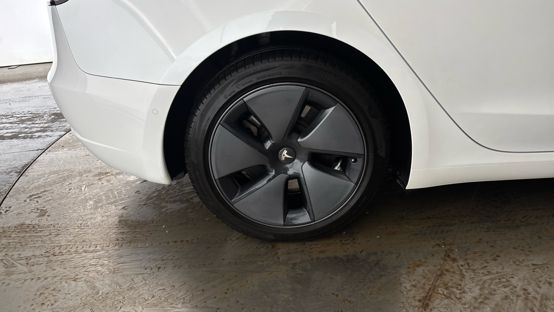 4027778 Long Range AWD 4dr Auto