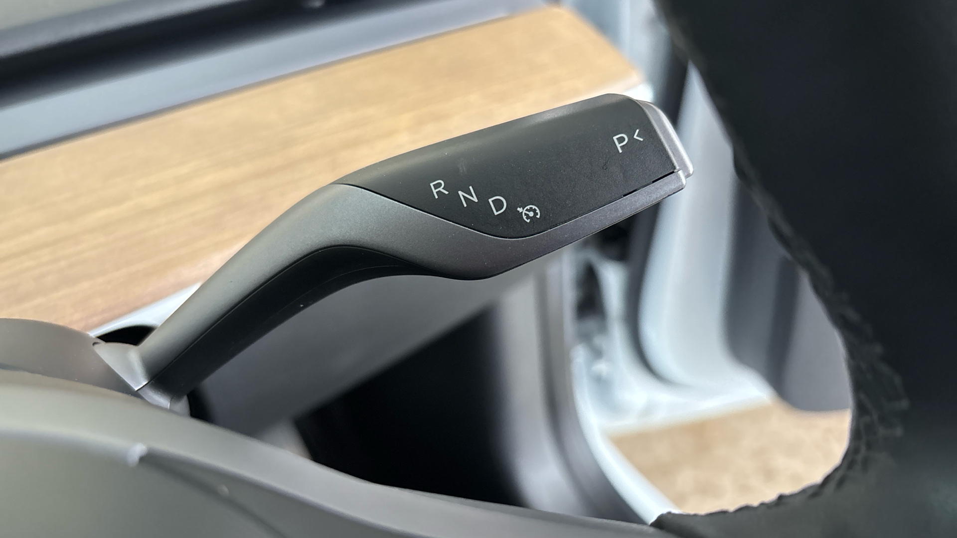 4027778 Long Range AWD 4dr Auto