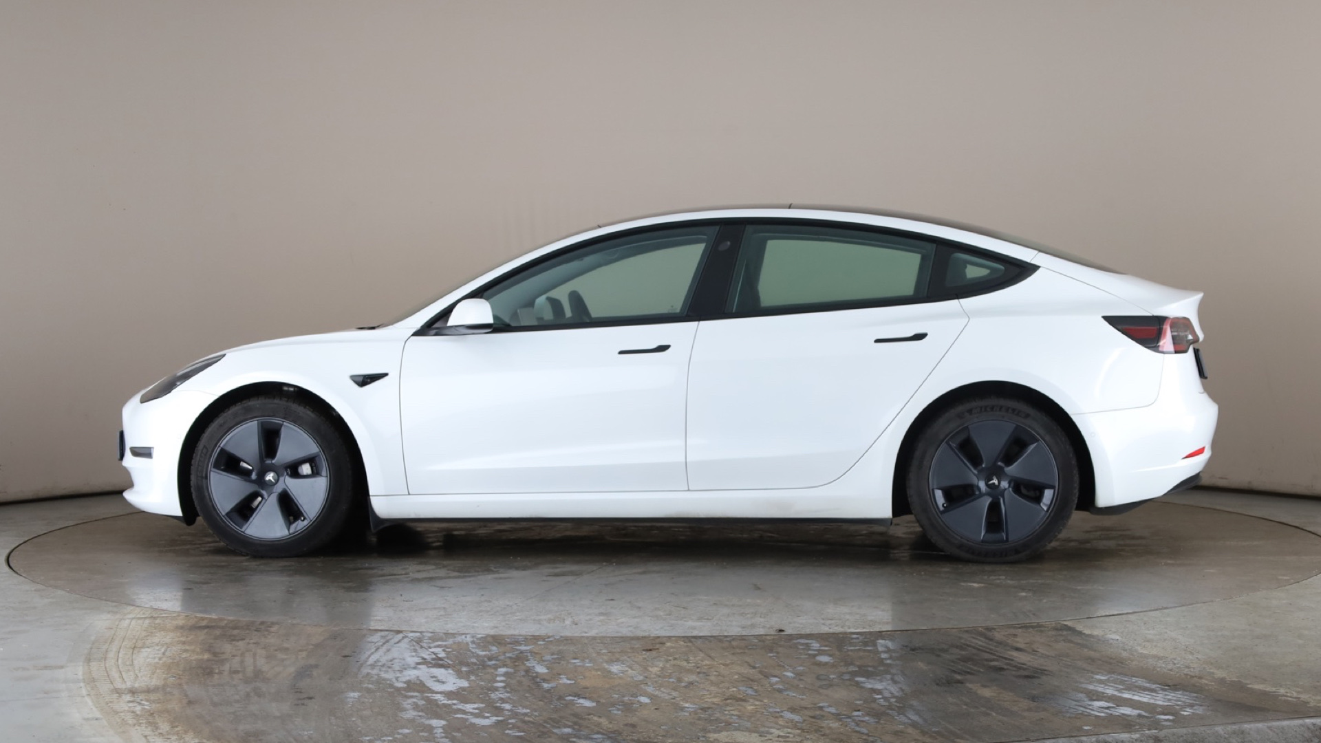 Long Range AWD 4dr Auto [2021]