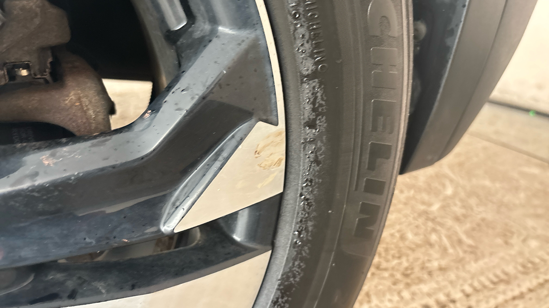 4020824 100kW Allure Premium 50kWh 5dr Auto