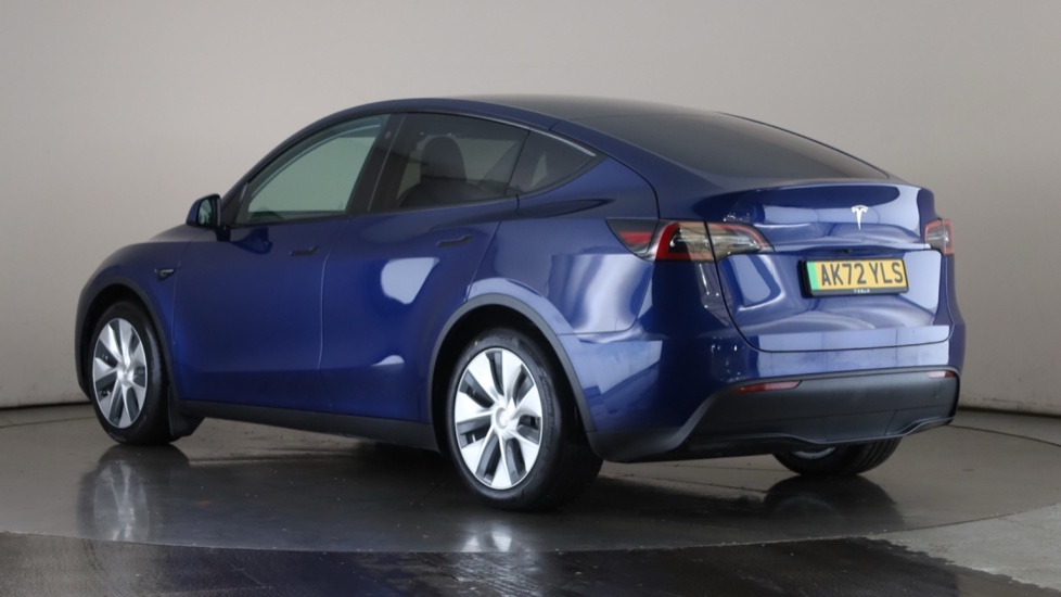 TESLA MODEL Y Image 3