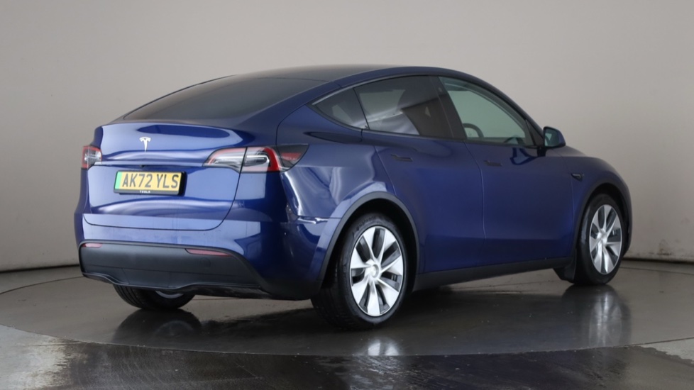 TESLA MODEL Y Image 5