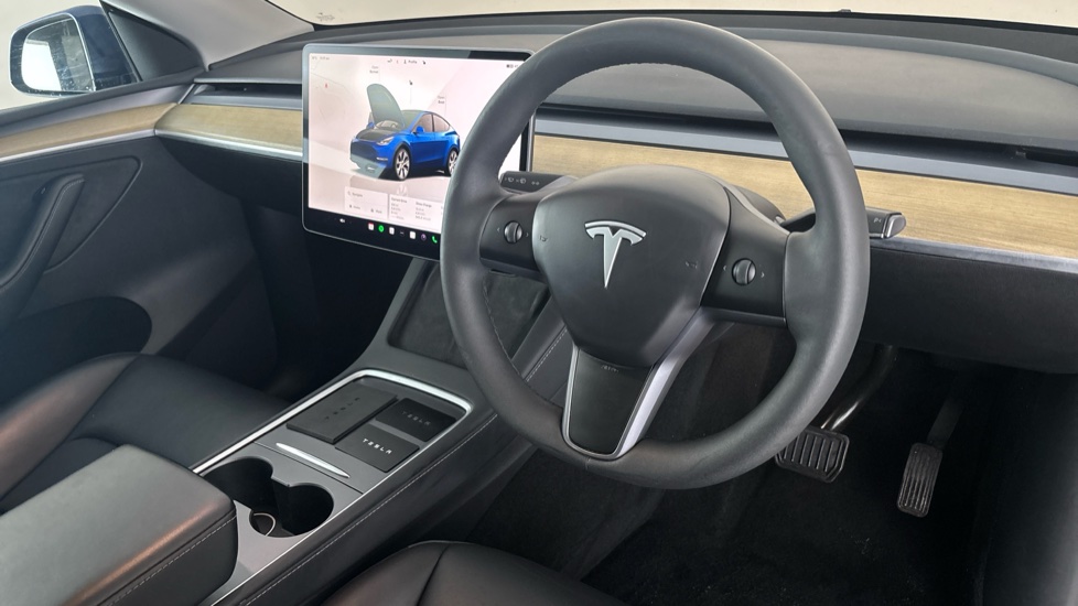 TESLA MODEL Y Image 9